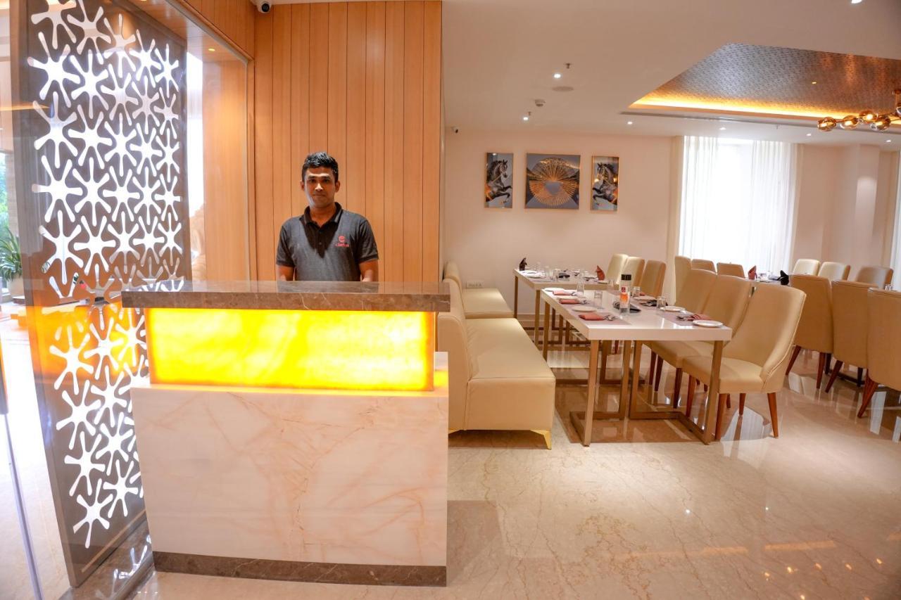 Clarion Hotel Bangalore Yesvantpur Bagian luar foto