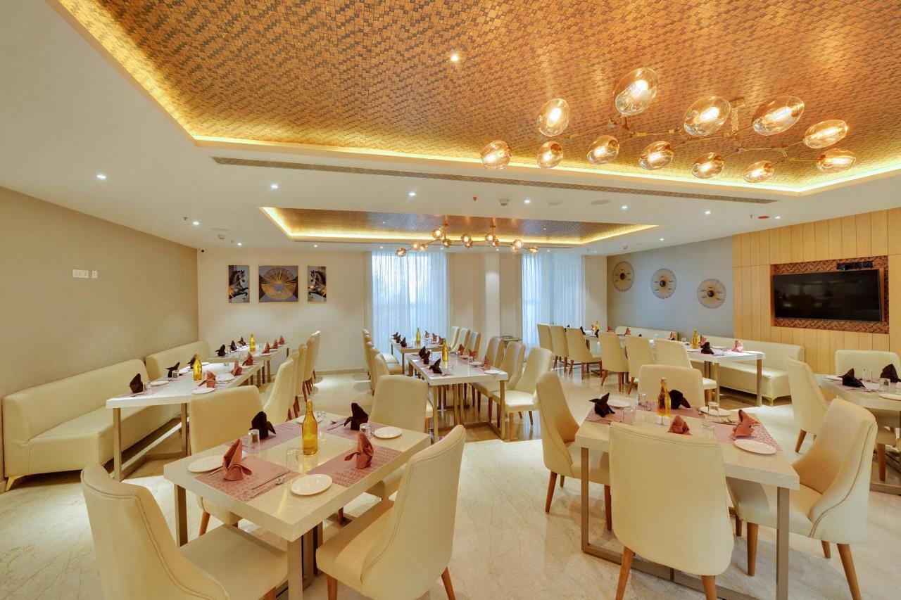 Clarion Hotel Bangalore Yesvantpur Bagian luar foto